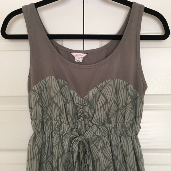 Patterned Dress - Picture 2 of 4